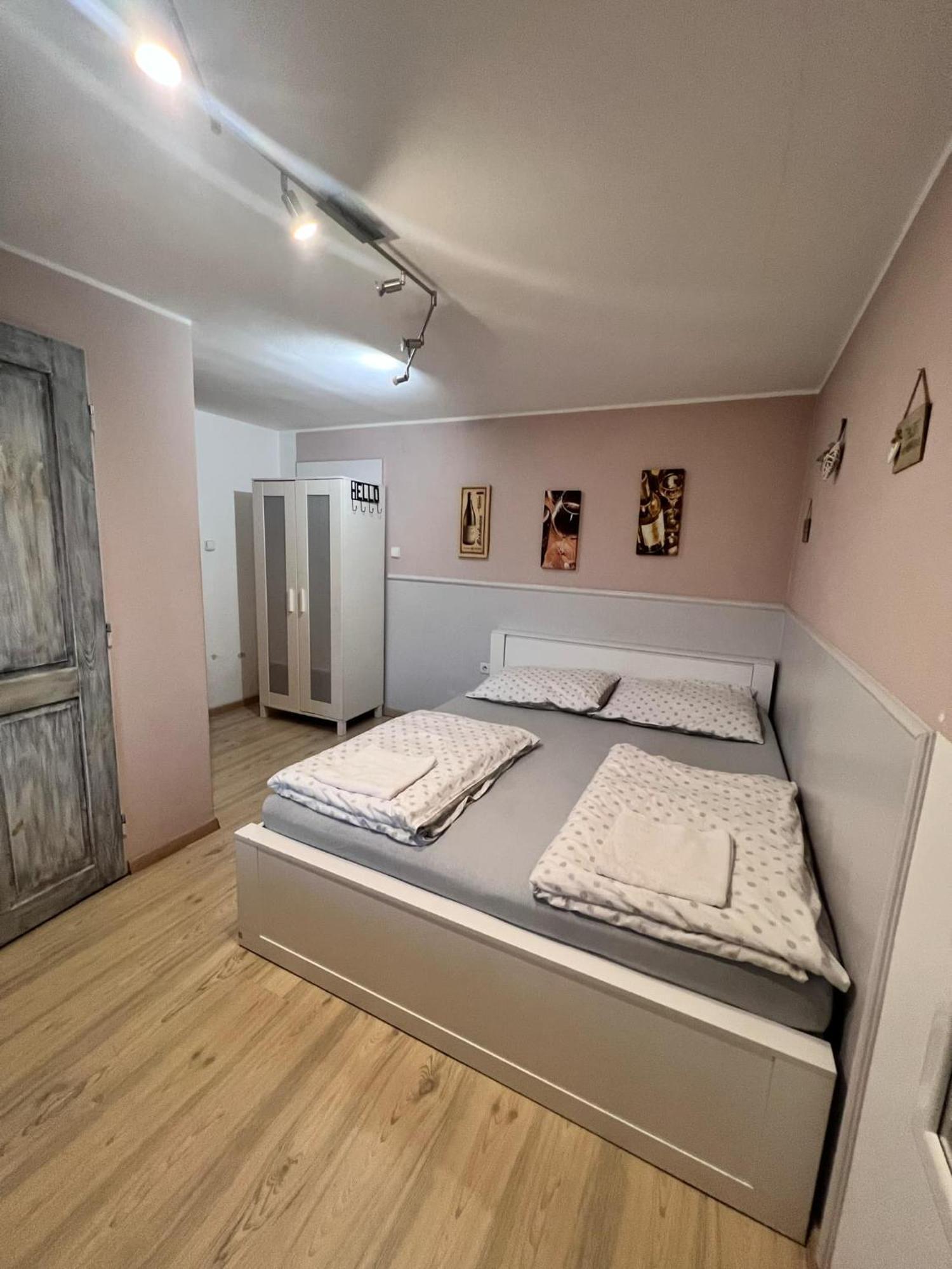 Ubytovani Na Hrazi 91 Znojmo Extérieur photo
